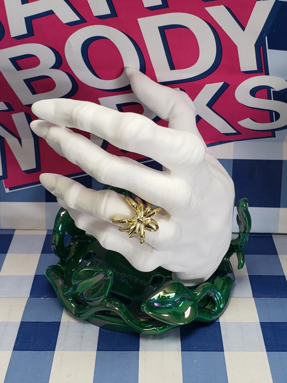 BBW Ivy Halloween Witch Hand Gentle Foaming Soap Holder